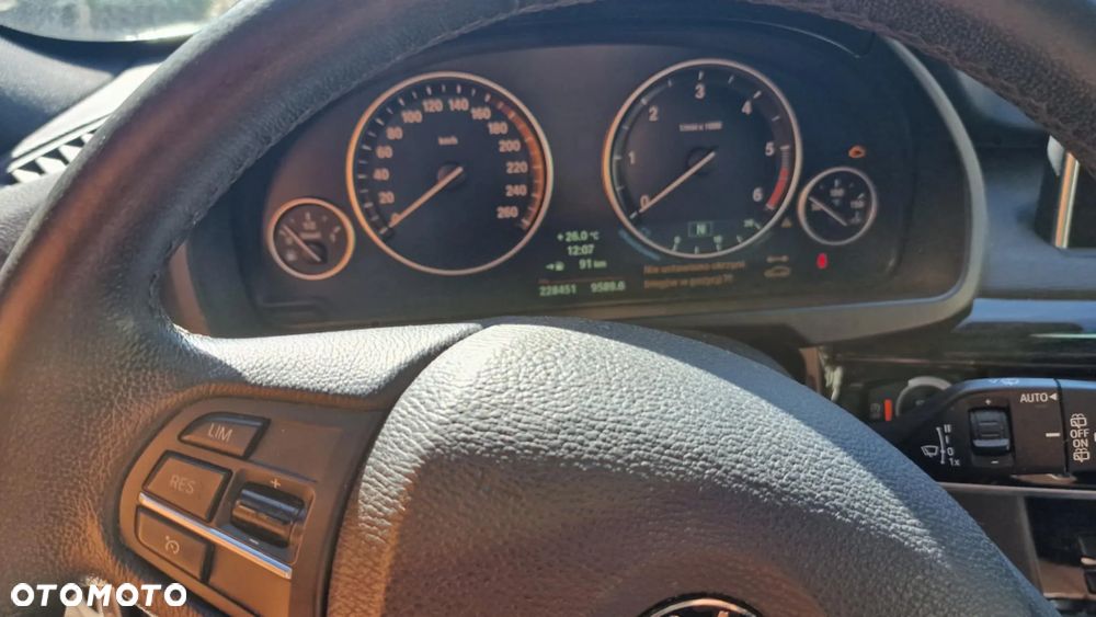 BMW X5 xDrive40d - 5