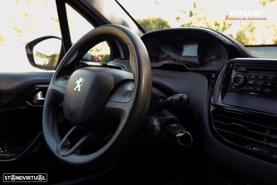 Peugeot 208 1.4 HDi Active - 17