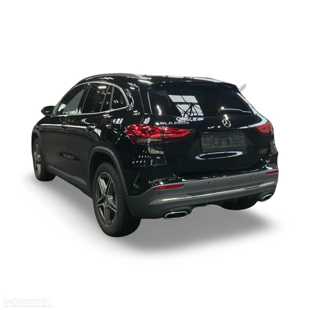 Mercedes-Benz GLA 250 e AMG Line - 2