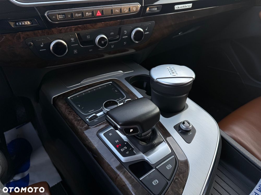 Audi Q7 3.0 TDI Quattro Tiptronic - 14