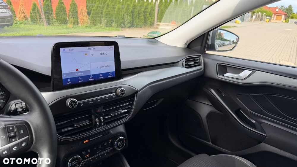 Ford Focus 1.5 EcoBlue Start-Stopp-System COOL&CONNECT DESIGN - 30