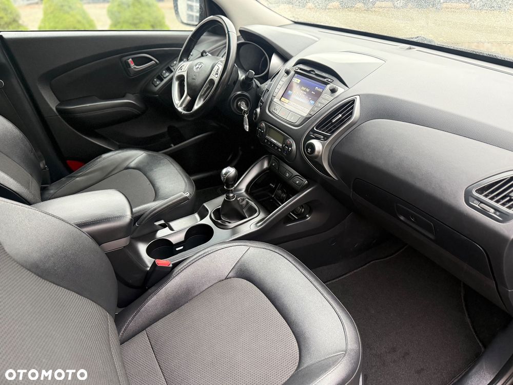 Hyundai ix35 - 22