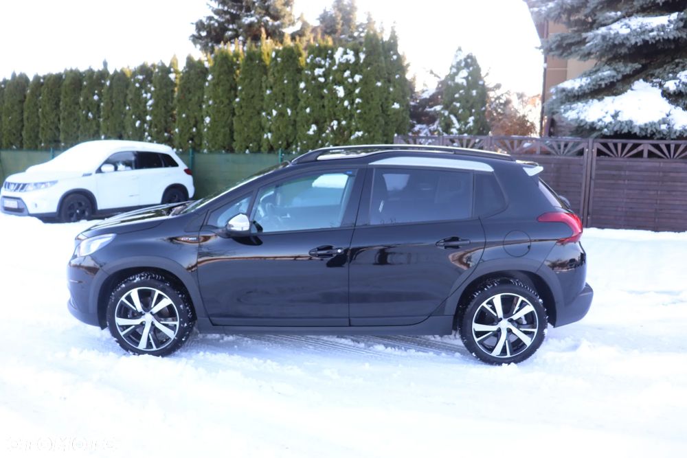 Peugeot 2008 PureTech 130 EAT8 GT Exclusive - 3