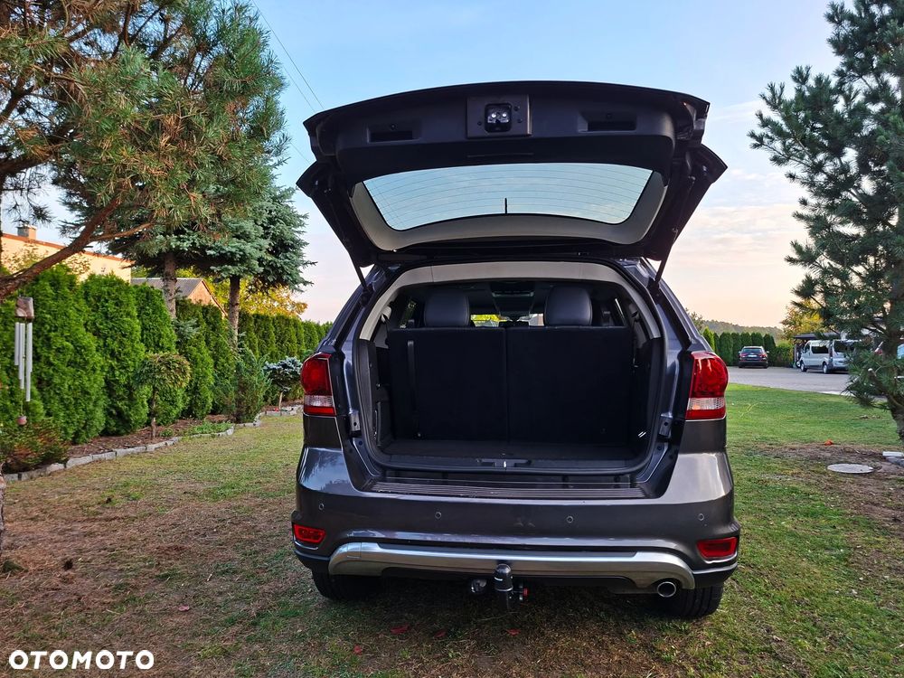 Fiat Freemont 2.0 Multijet 16V DPF Automatik Allrad Cross - 25
