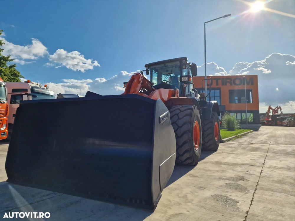Hitachi ZW220, 2.140h, 8.833 km, CUPLA RAPIDA, CUPA 3,5mc, Masa operationala 20t, Anvelope Goodyear profil L5 90% ok, Gresare automata, VIRARE JOYSTICK, consum mediu 14,6l/h, an fabr 2020, camera spate, ridica la 4,2m,  CA NOU-PROMOTIE 119.900 EUR+Tva - 7