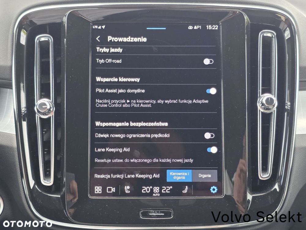 Volvo XC 40 - 25