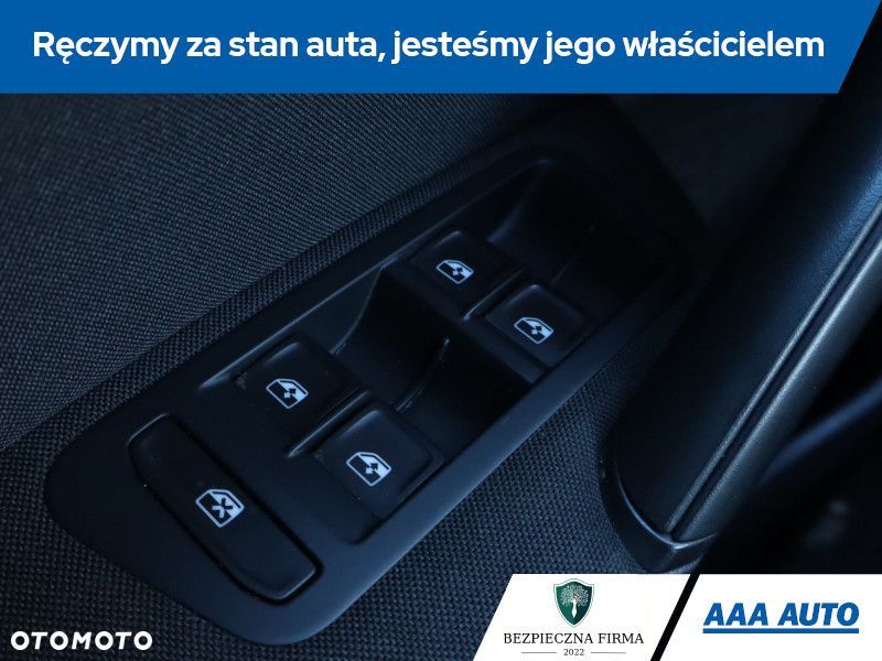 Volkswagen Golf Variant - 16