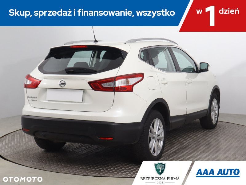 Nissan Qashqai - 6