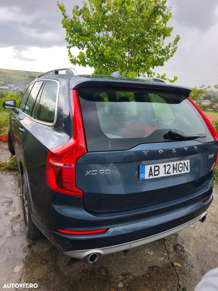 Volvo XC 90 - 6
