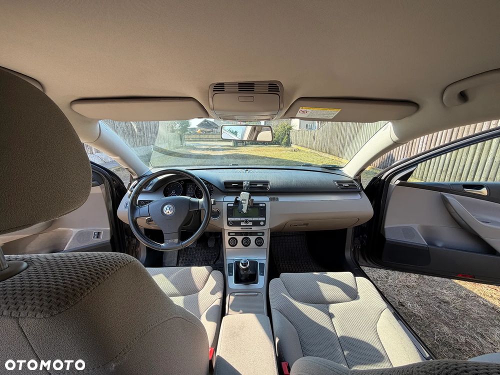 Volkswagen Passat 1.4 TSI Comfortline - 9