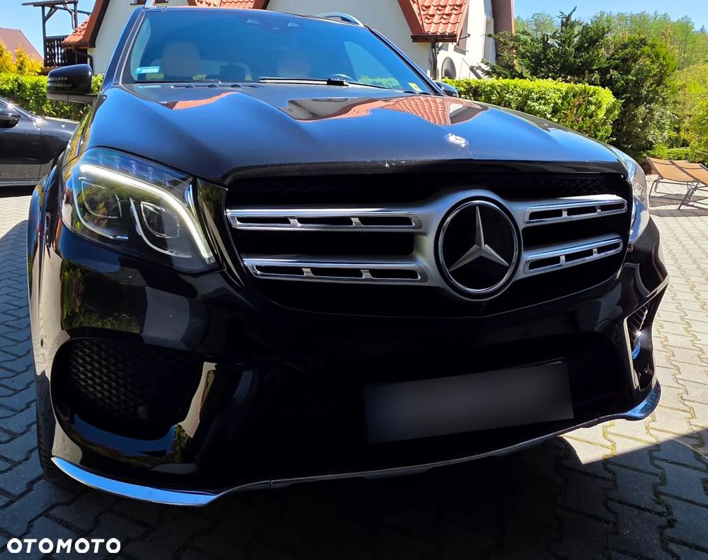 Mercedes-Benz GLS 350 d 4-Matic - 3