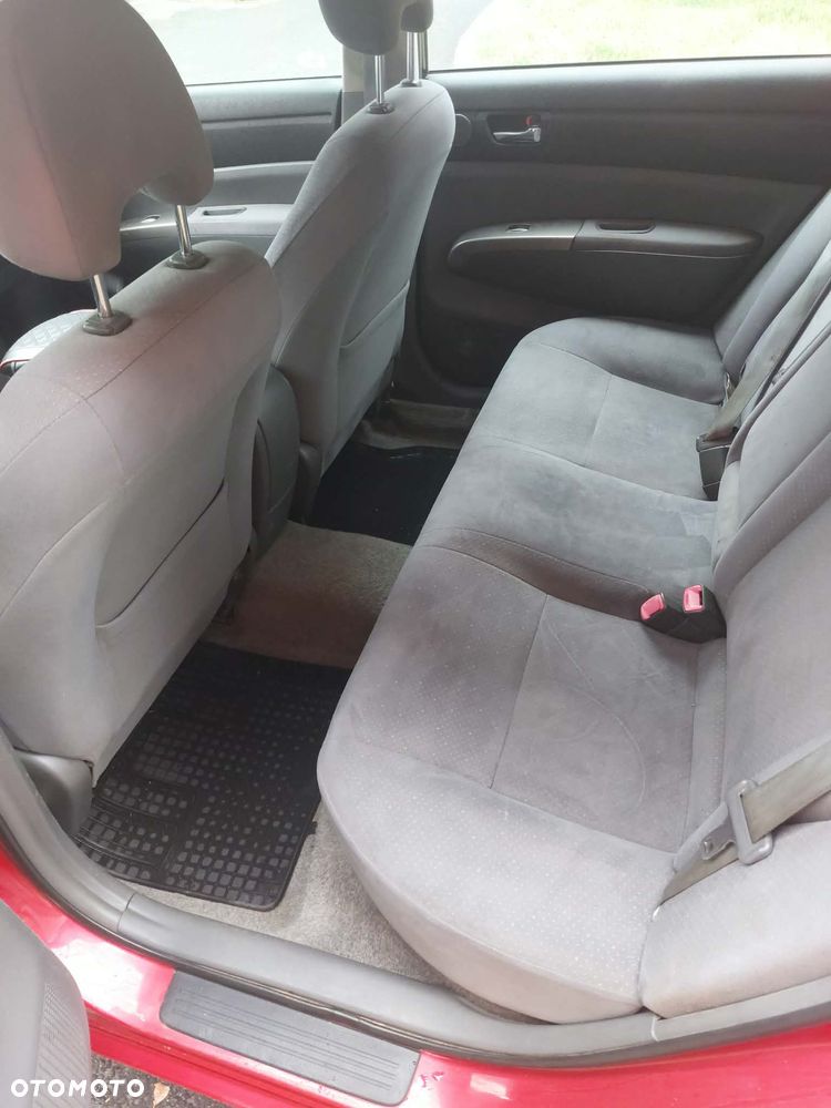 Toyota Prius 1.5 VVT-i Sol (nav) - 4
