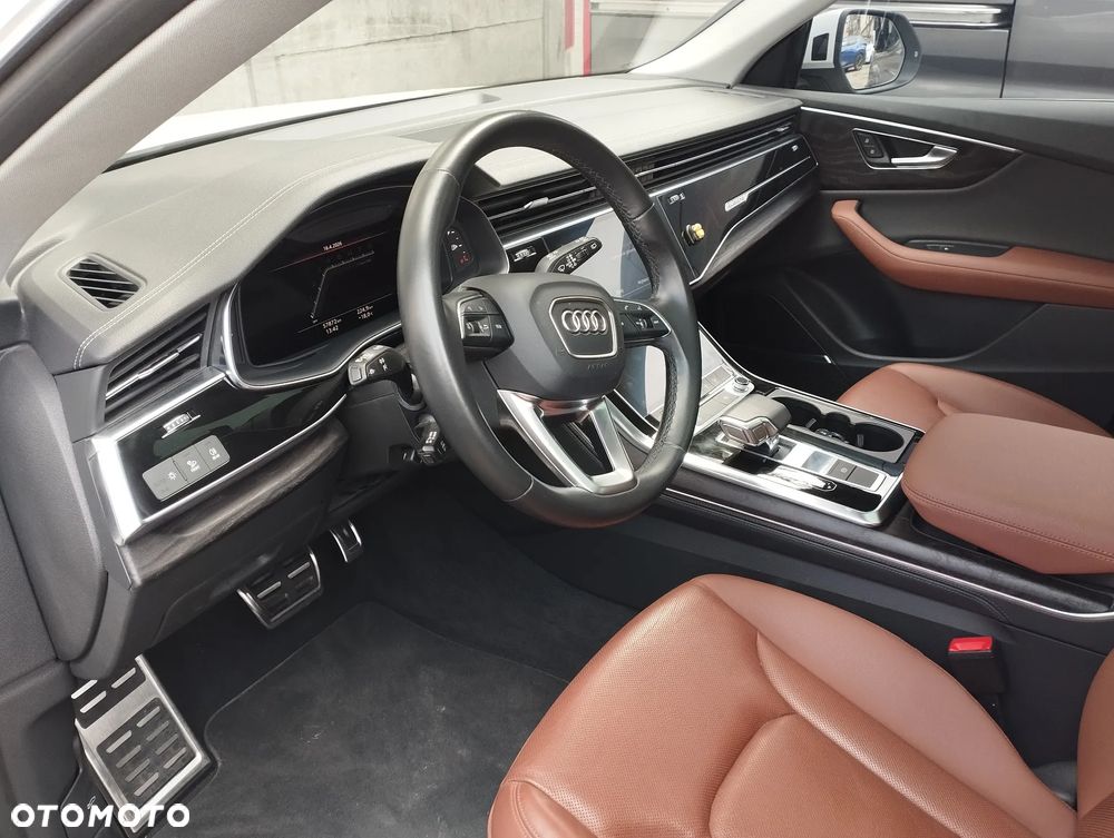 Audi Q8 SUV TFSI quattro 250 kW tiptronic S line business - 19