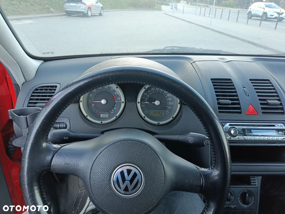 Volkswagen Polo - 10