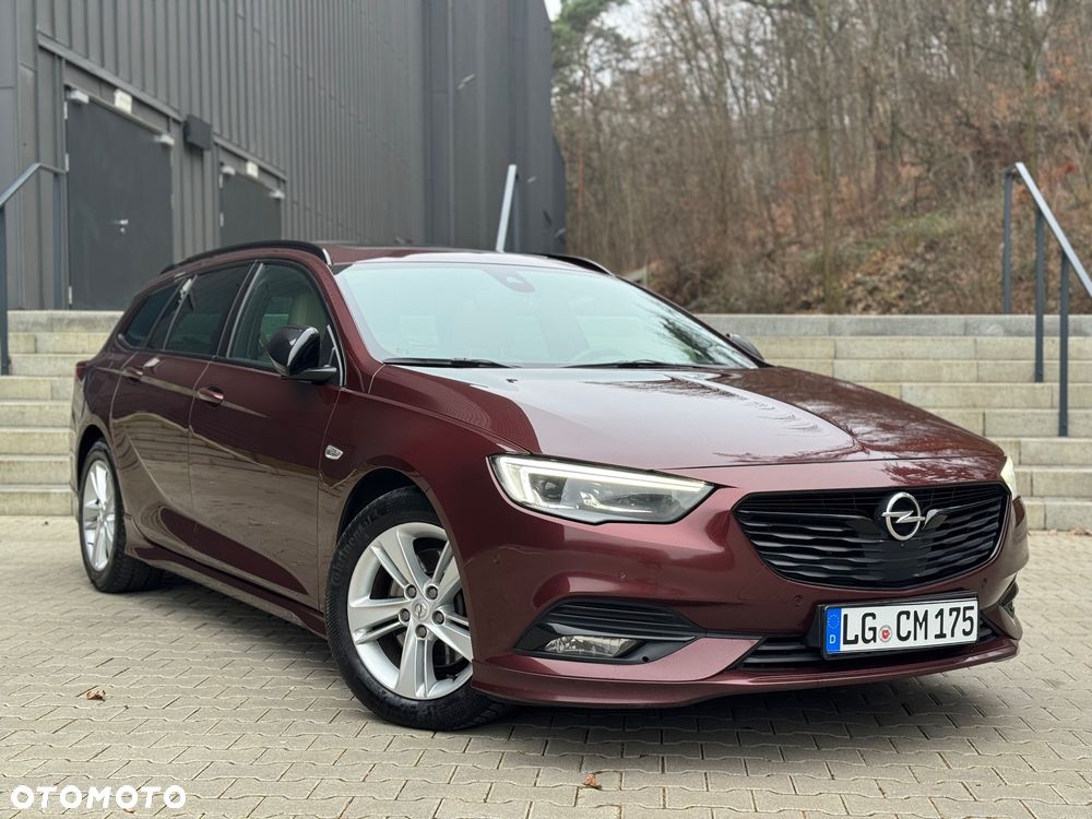 Opel Insignia 2.0 BiTurbo 4x4 Ultimate Exclusive - 1