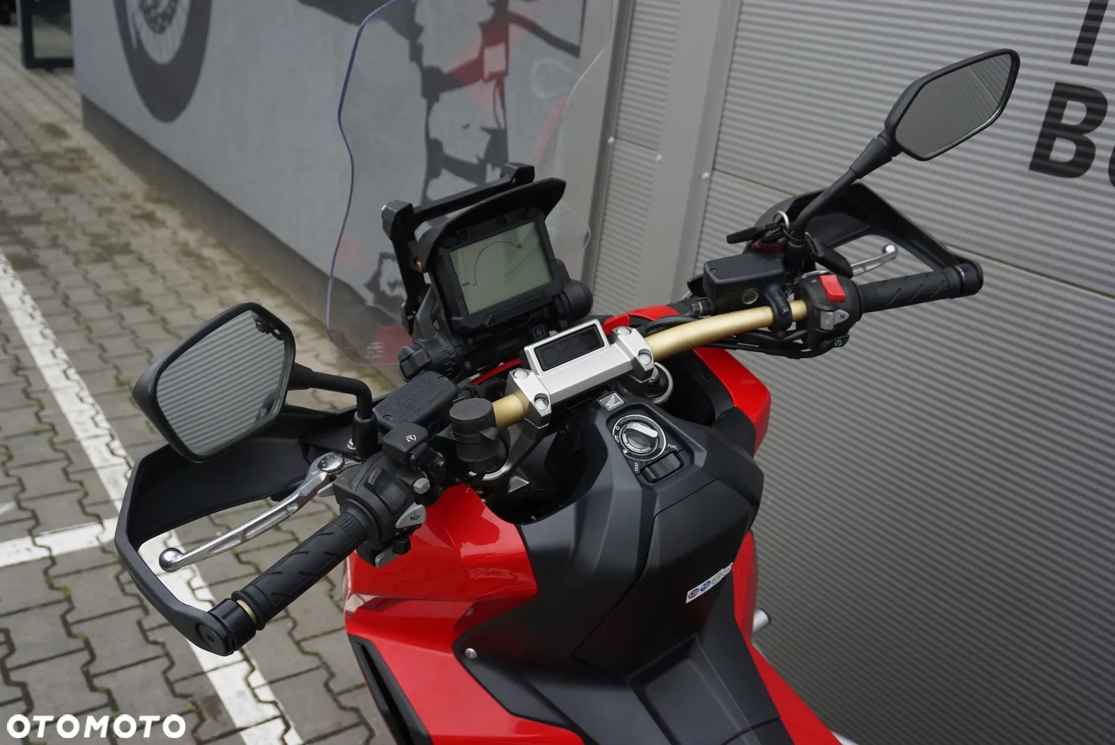 Honda X-ADV - 4