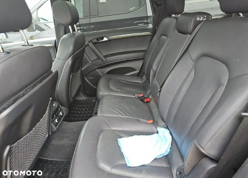 Audi Q7 3.0 TFSI Quattro Tiptronic - 11