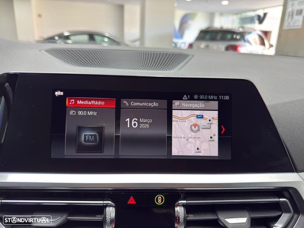 BMW 318 d Line Sport Auto - 25