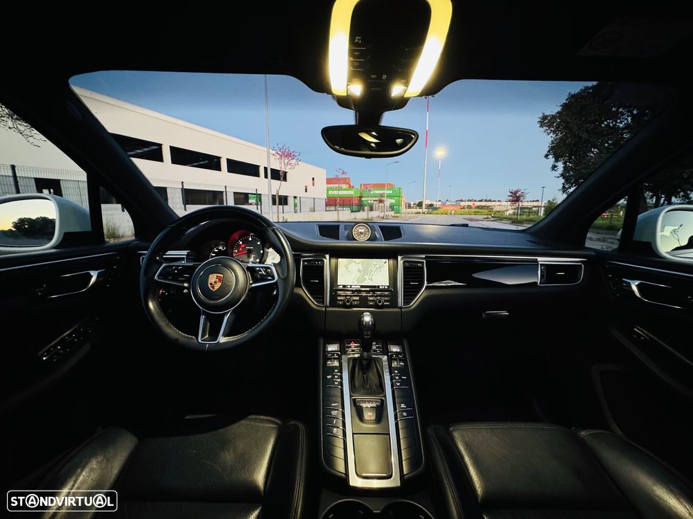 Porsche Macan S - 12