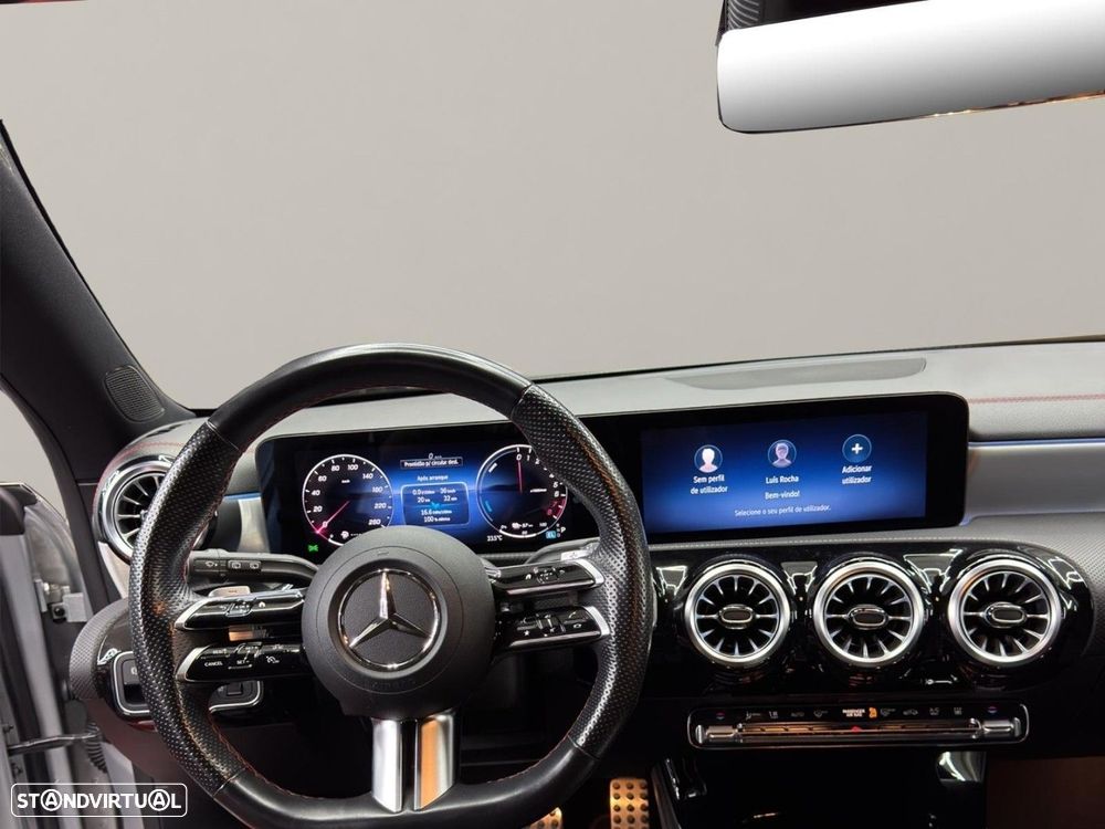 Mercedes-Benz CLA 250 e Shooting Brake AMG Line - 10
