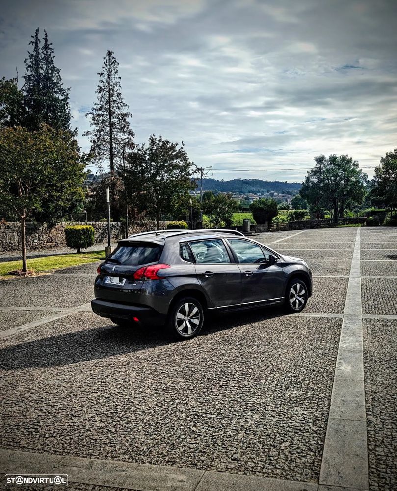 Peugeot 2008 1.6 e-HDi Allure - 32