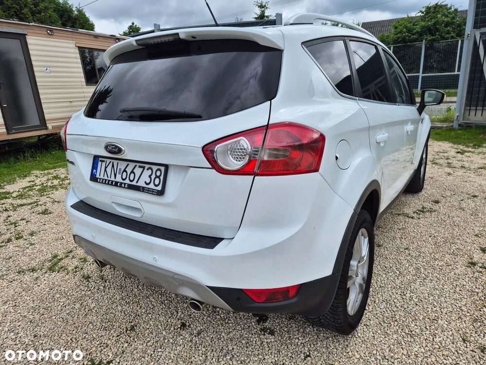 Ford Kuga 2.0 TDCi 2x4 Titanium - 2