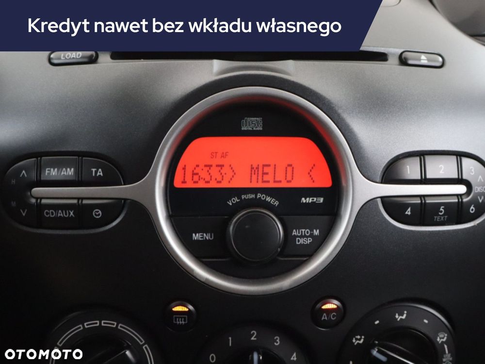 Mazda 2 - 15