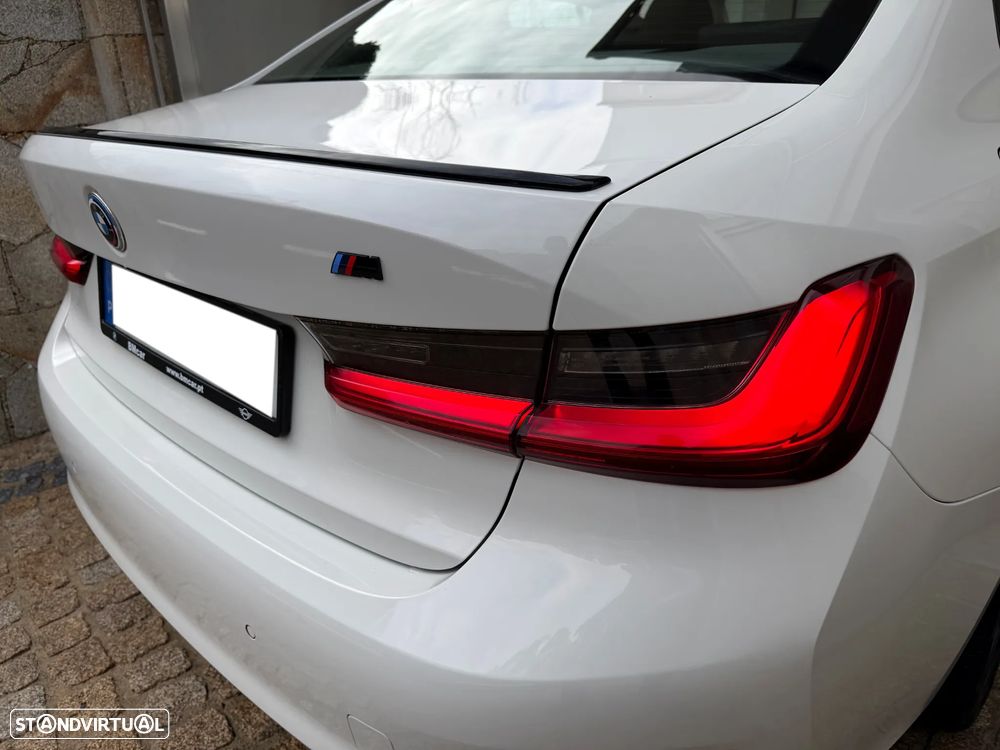 BMW 318 d Line Sport Auto - 13