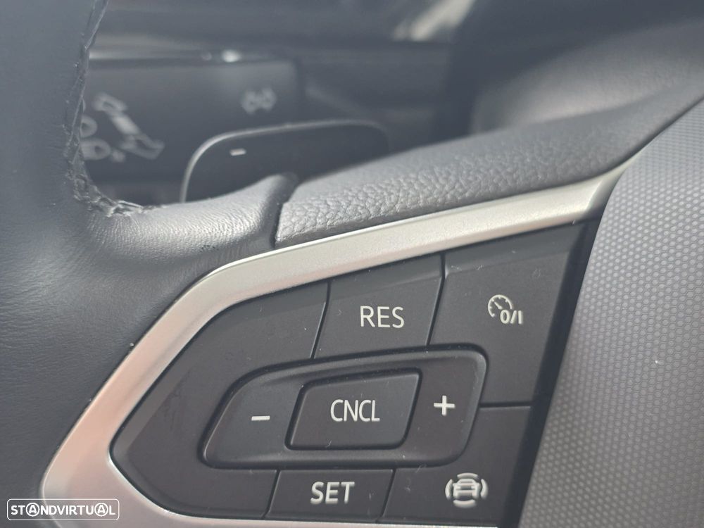 VW Taigo 1.0 TSI Urban DSG - 15