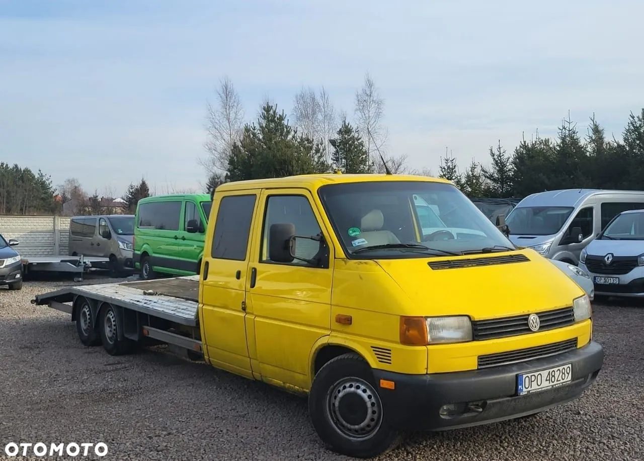 Volkswagen Transporter - 1