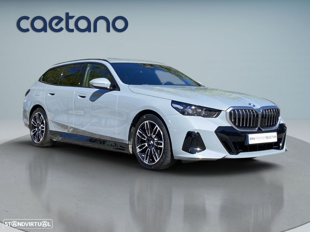 BMW 530 e Pack Desportivo M - 27