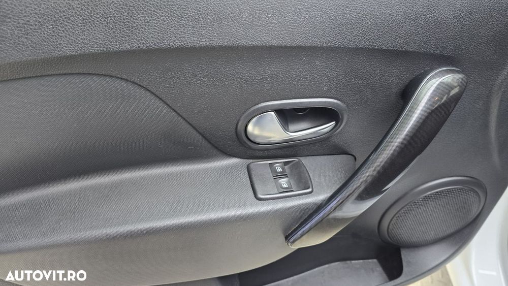 Dacia Logan 1.5 Blue dCi Laureate - 12