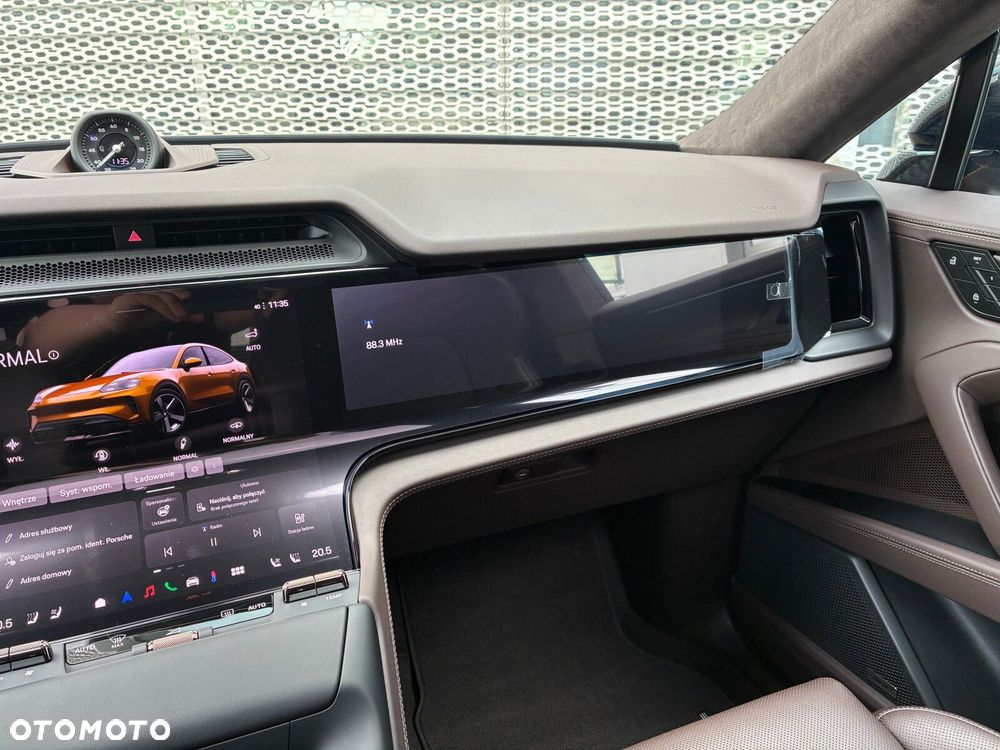 Porsche Cayenne - 27