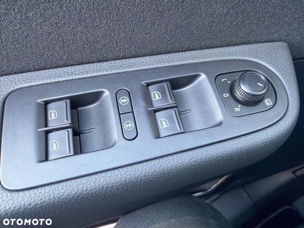 Seat Alhambra - 24