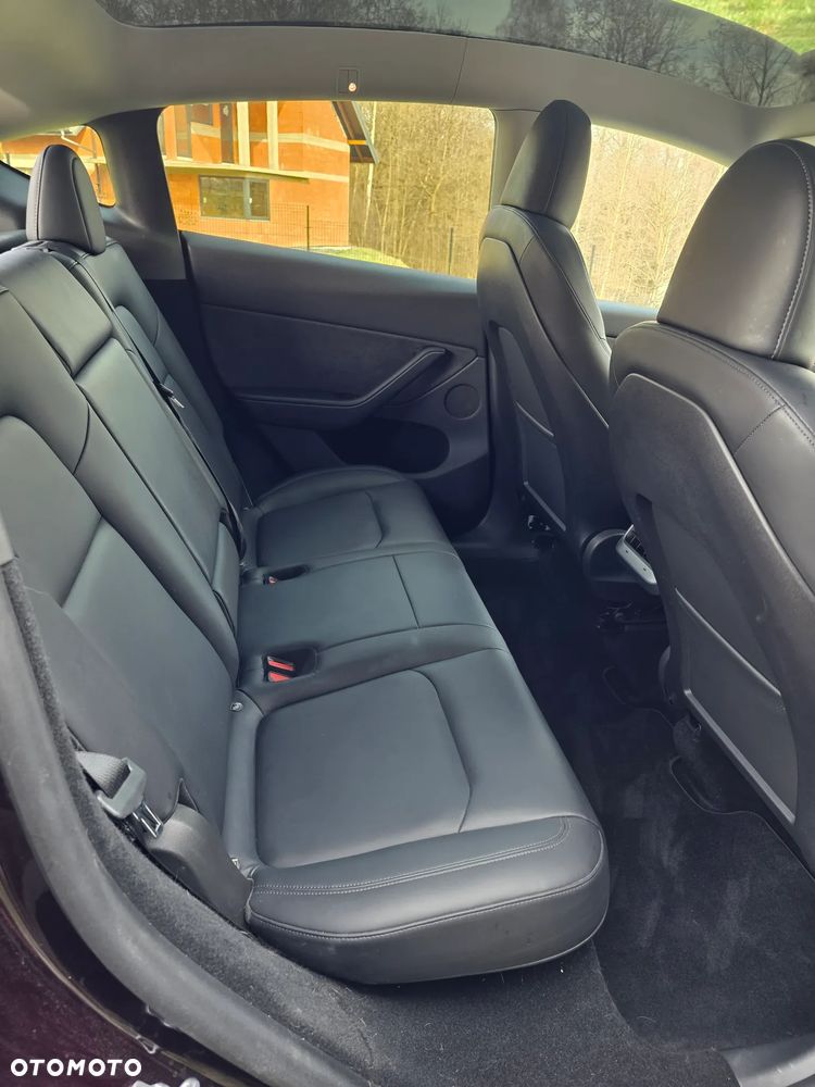 Tesla Model Y 79kWh Long Range AWD - 6