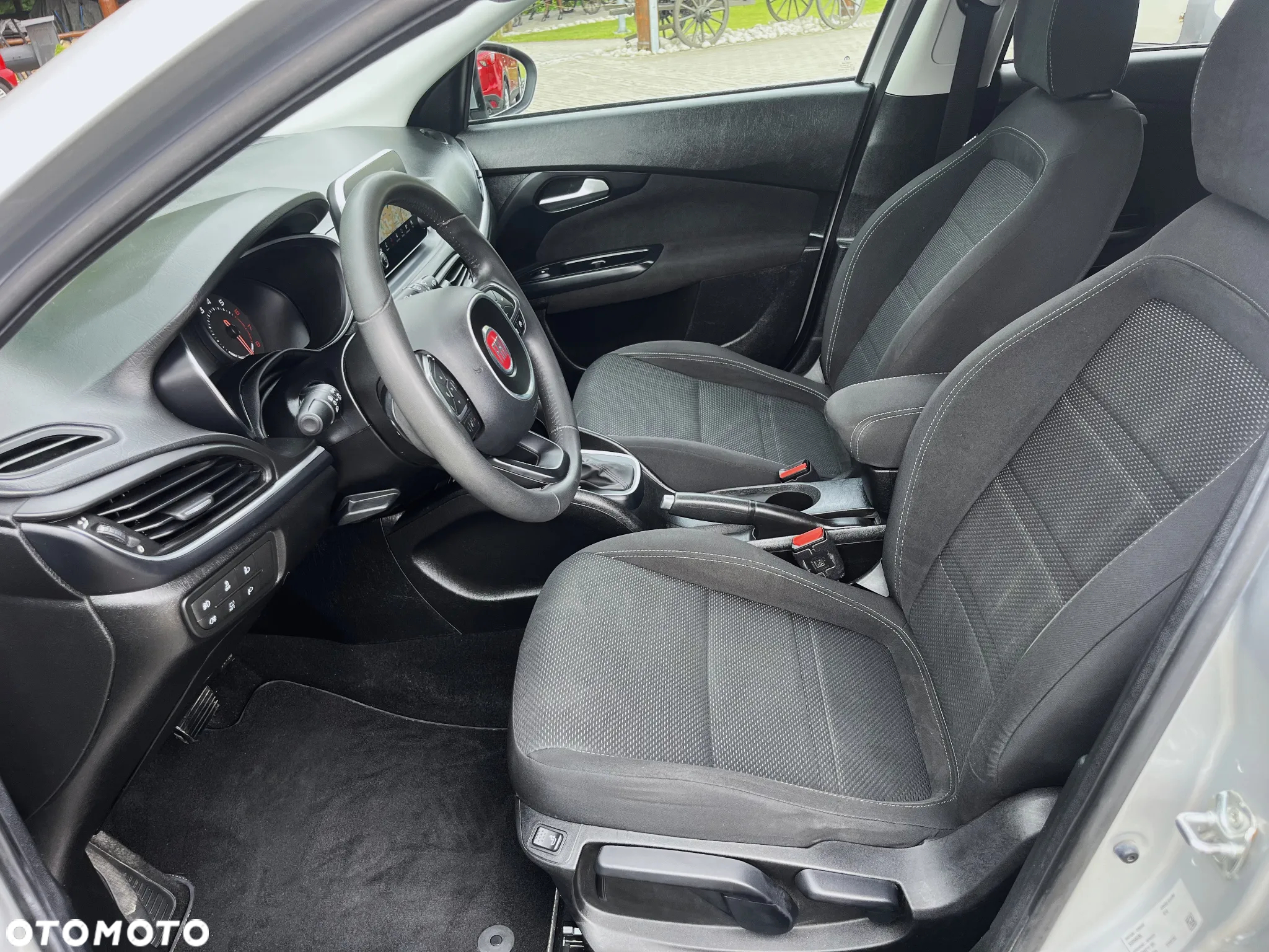 Fiat Tipo 1.6 E-torQ Lounge - 12