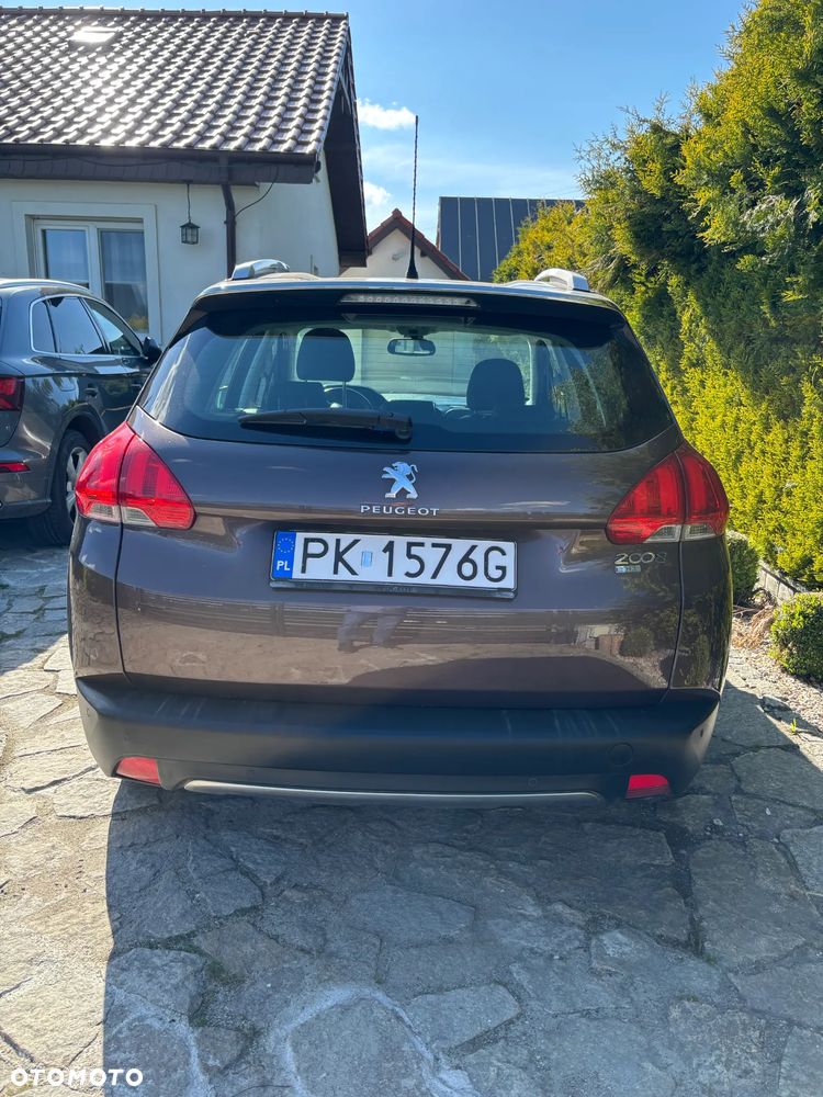 Peugeot 2008 1.6 e-HDi Allure S&S - 2