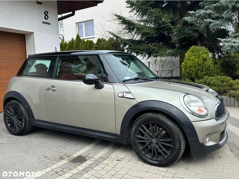 MINI Cooper S - 1