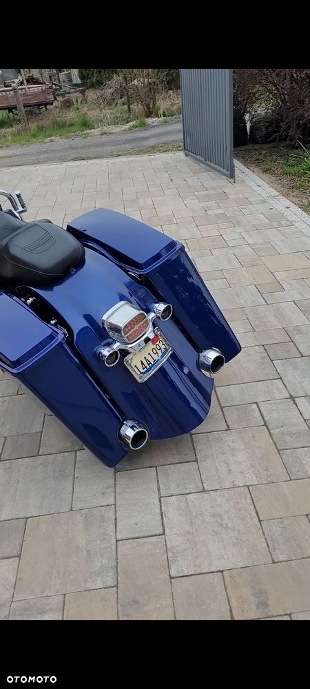 Harley-Davidson Touring Street Glide - 12