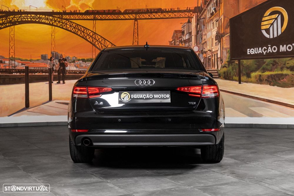 Audi A4 2.0 TDI S tronic - 4