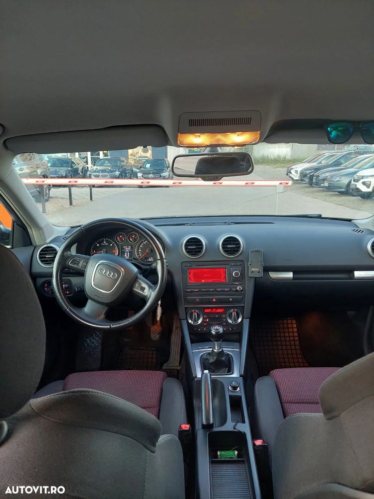 Audi A3 Sportback 2.0 TDI Ambition - 1