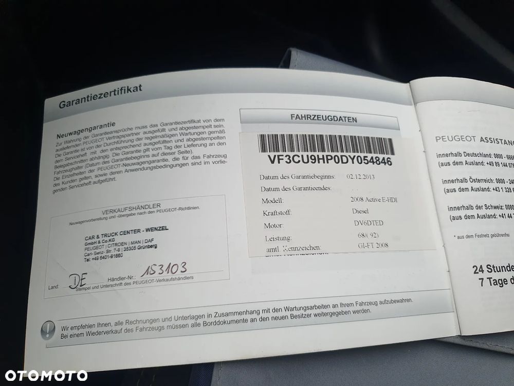 Peugeot 2008 1.6 e-HDi Active S&S - 23