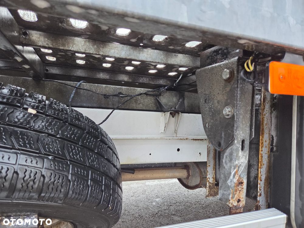 Mercedes-Benz Sprinter 416 - 22