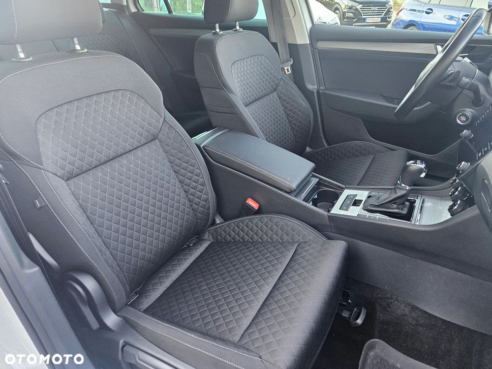 Skoda Superb 2.0 TDI DSG Ambition - 20