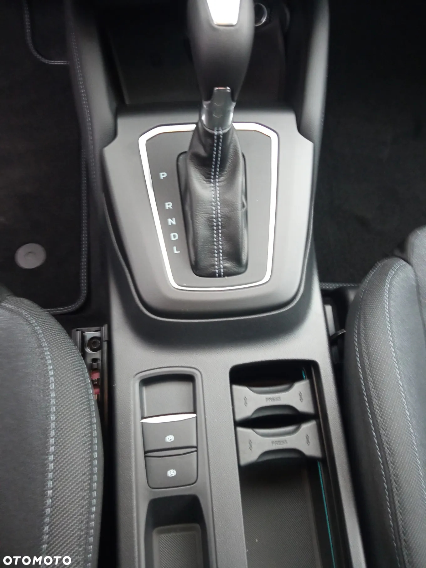 Ford Focus 1.0 EcoBoost mHEV Active X - 16