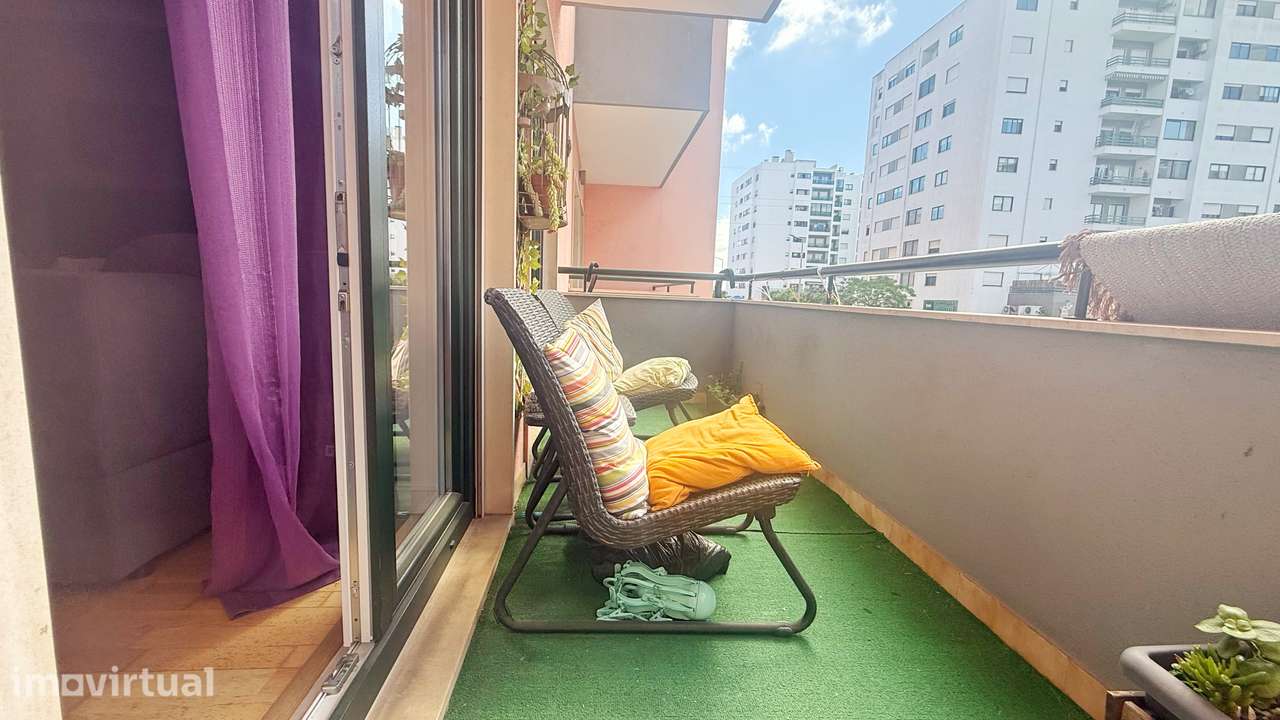 T3 com Excelentes Áreas e Parqueamento nos Fidalguinhos – Barreiro - Grande imagem: 4/24