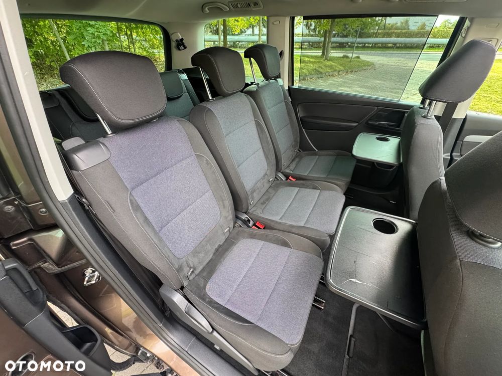 Volkswagen Sharan - 33