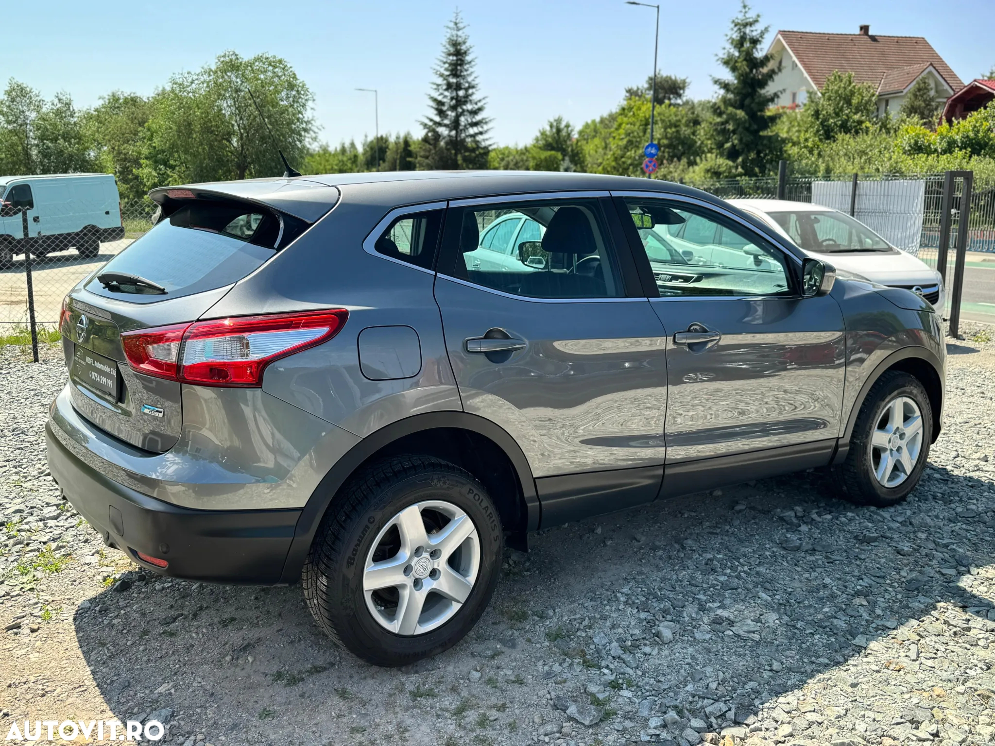 Nissan Qashqai 1.5 DCI N-Connecta - 17