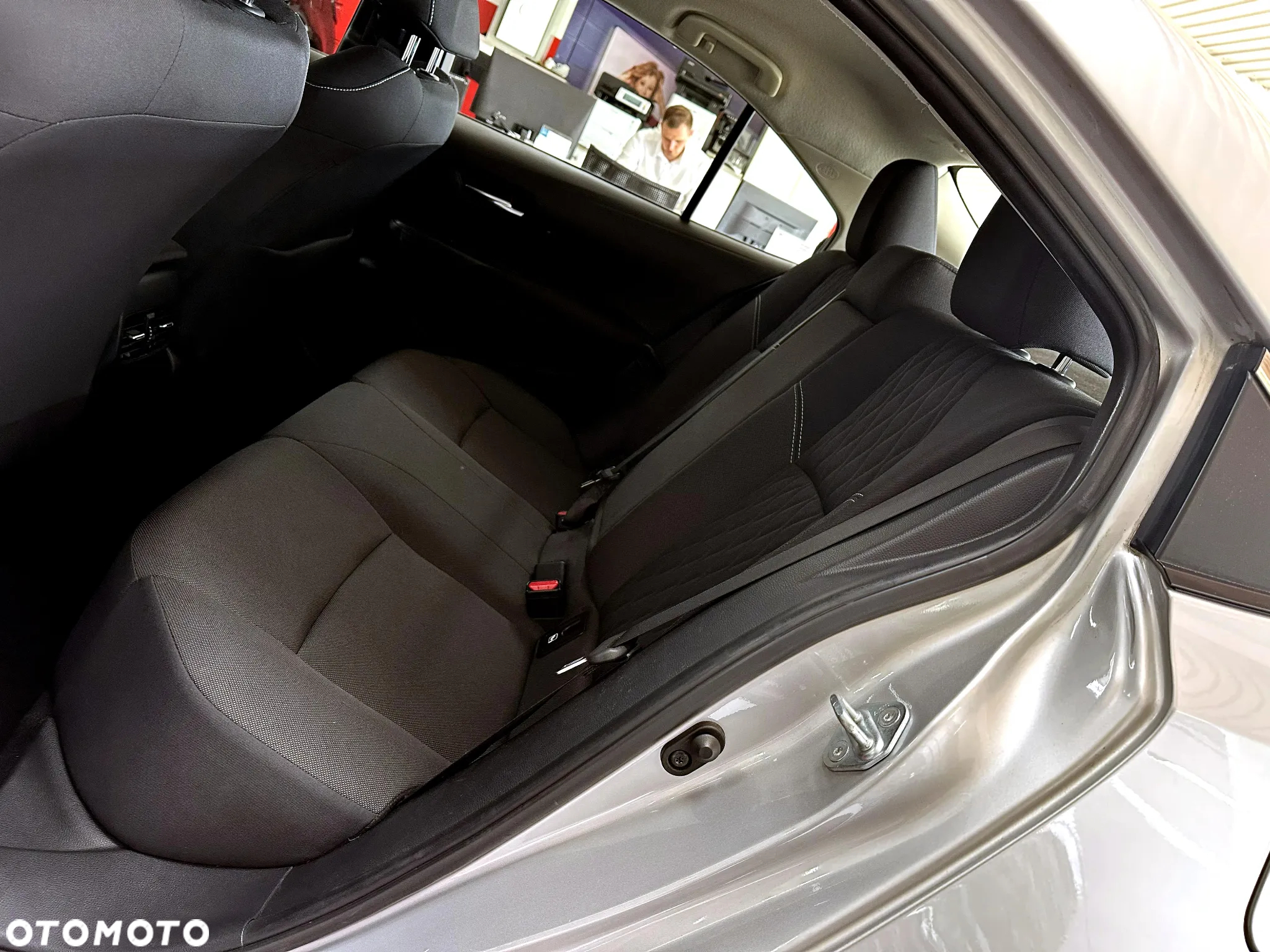 Toyota Corolla 1.6 Comfort MS - 22