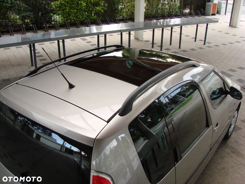 Skoda Roomster - 2